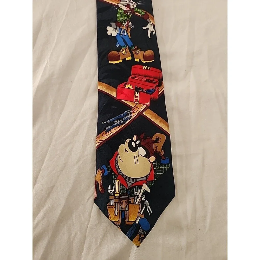 Vintage 90’s Looney Tunes Mania Carpenter Taz, Bugs Bunny & Wiley Coyote NeckTie